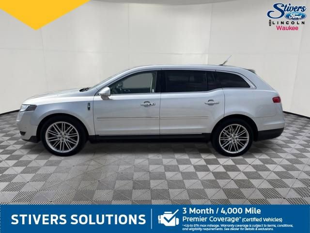 Used 2019 Lincoln MKT AWD image 10