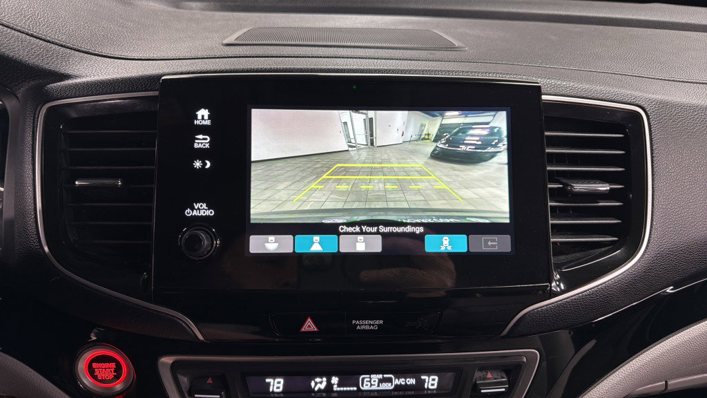 Used 2021 Honda Pilot Touring image 29