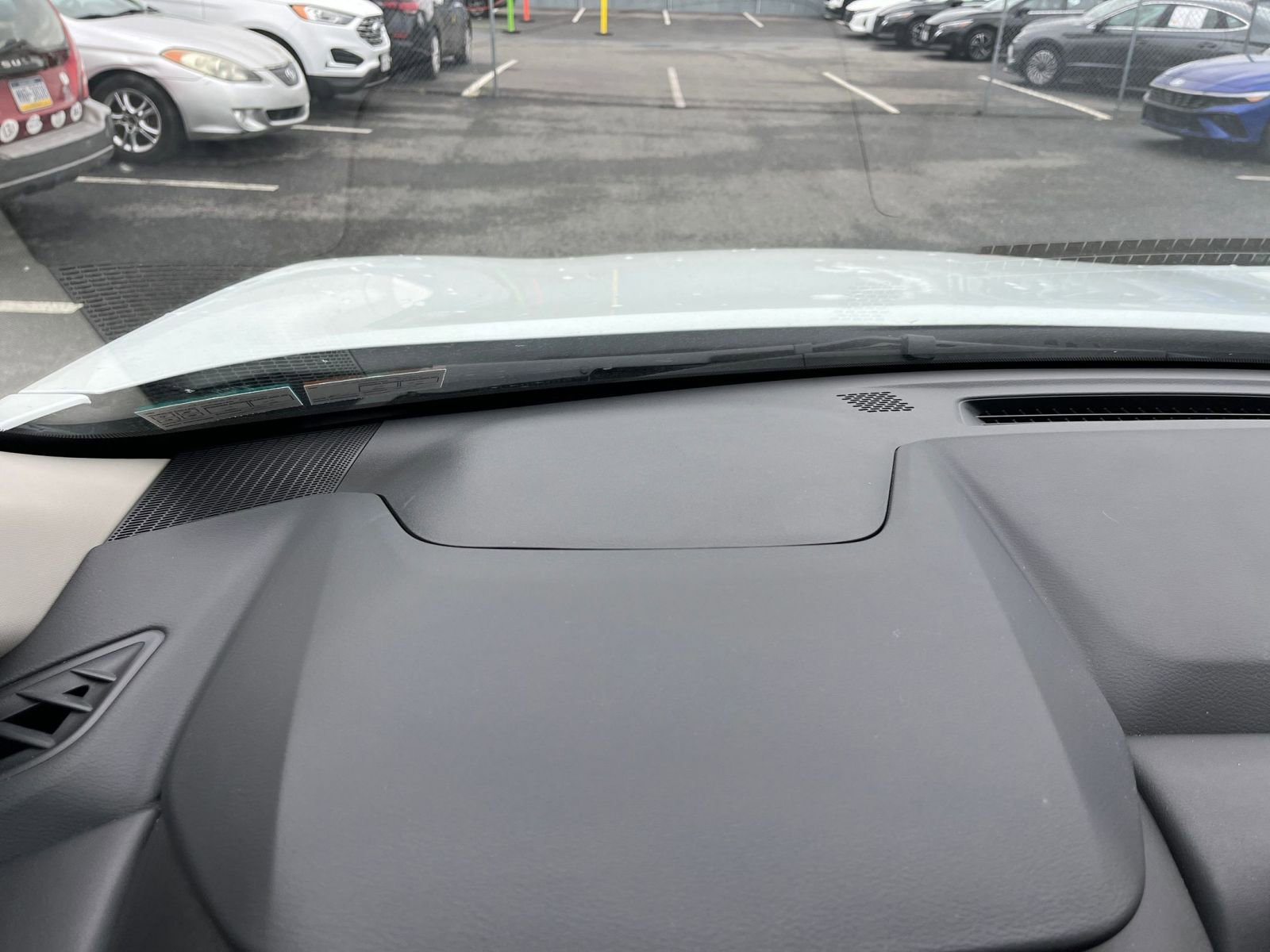Used 2025 Nissan Rogue SV AWD/4WD image 36