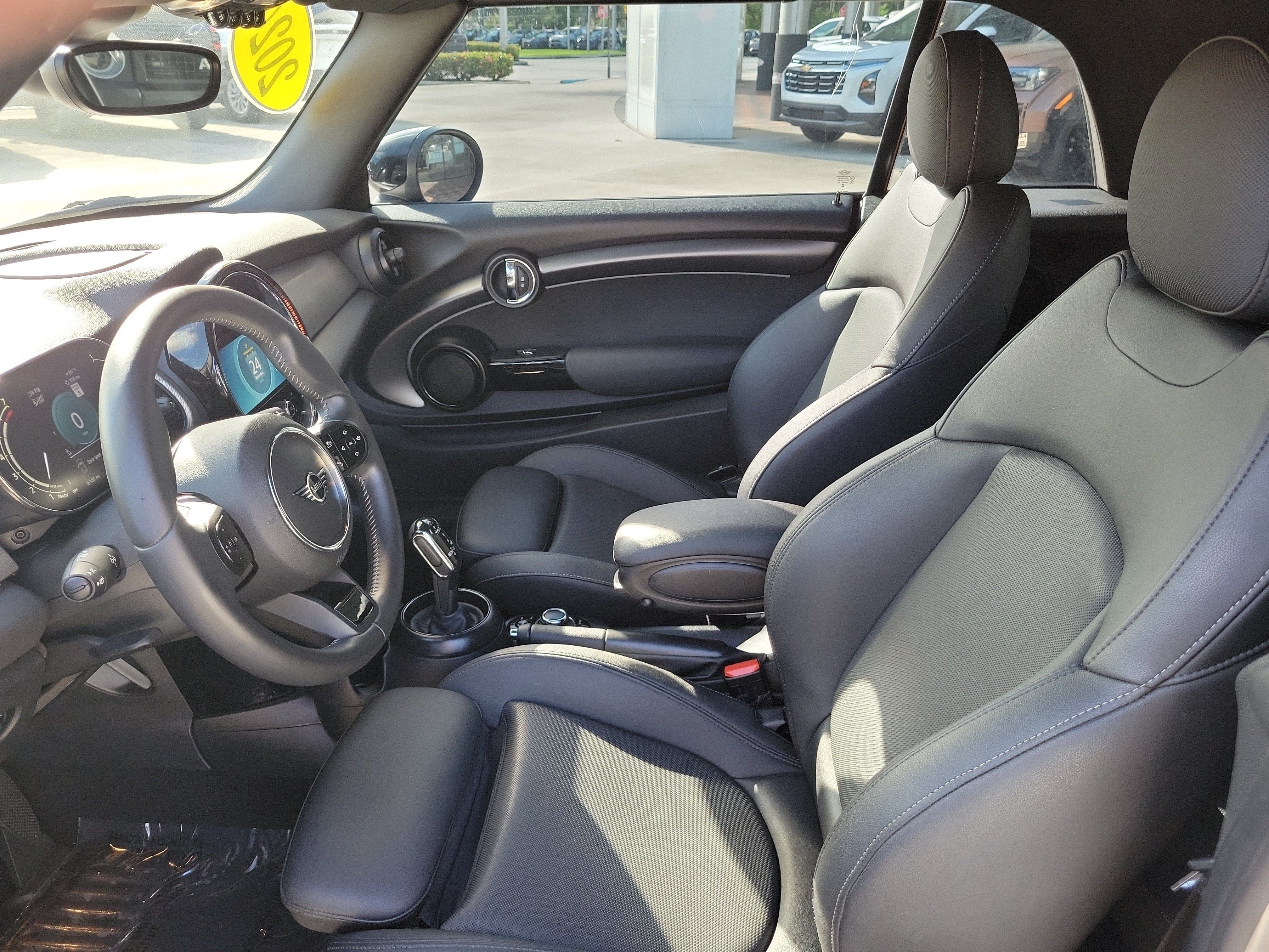 Used 2024 MINI Cooper S FWD image 17