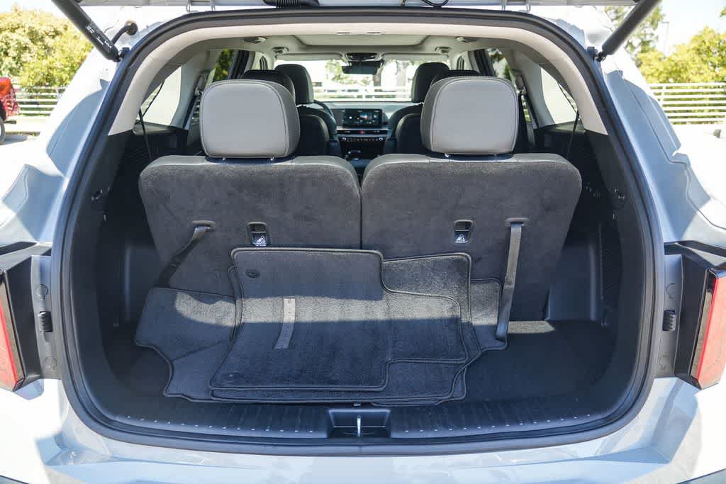 Used 2025 Kia Sorento EX w/ Panoramic Sunroof Package FWD image 27