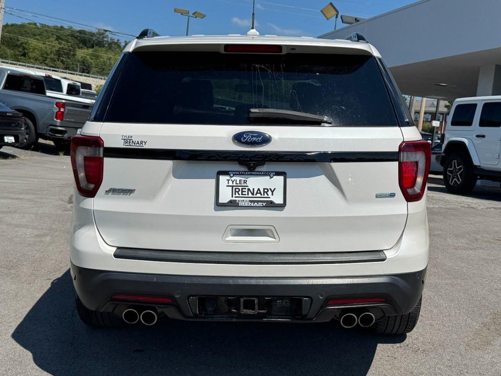 Used 2019 Ford Explorer Sport AWD/4WD image 5