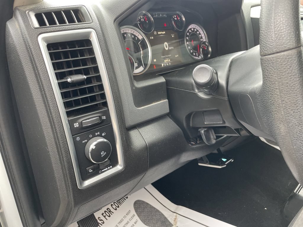 Used 2019 RAM 1500 Classic Warlock w/ Electronics Group AWD/4WD image 33