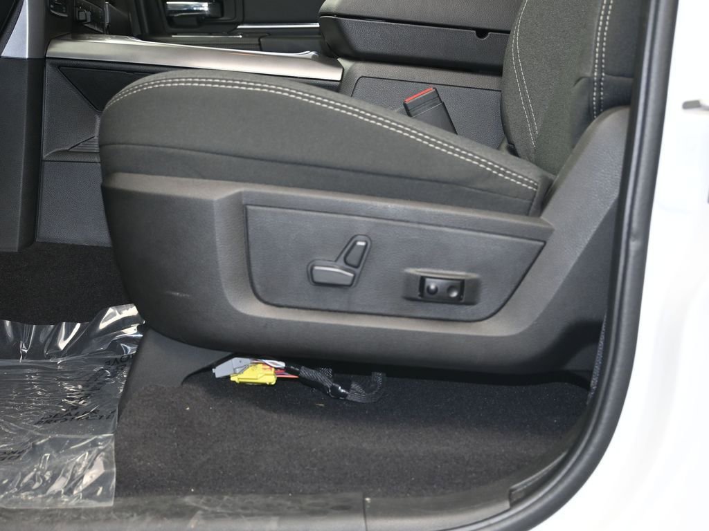 Used 2024 RAM 1500 Classic Warlock w/ Trailer & Traction Group image 22