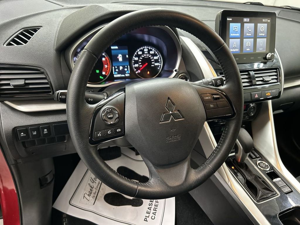 Used 2023 Mitsubishi Eclipse Cross SE image 4