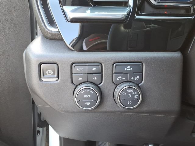 Used 2022 Chevrolet Silverado 1500 RST w/ Convenience Package II AWD/4WD image 27