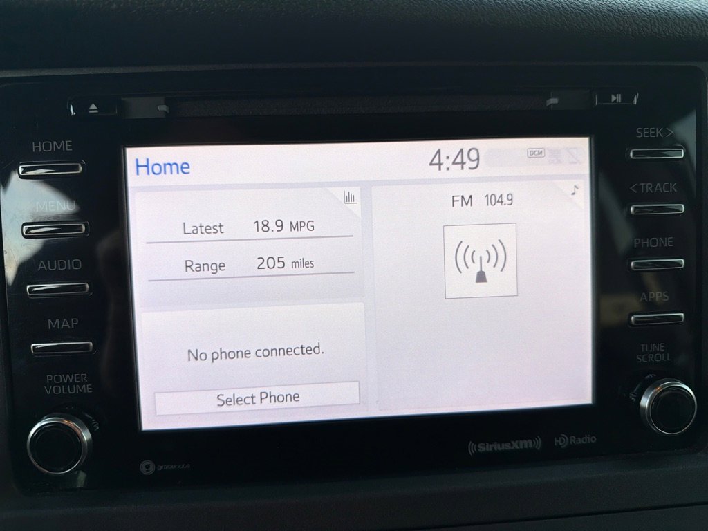 Used 2020 Toyota Sienna LE image 21