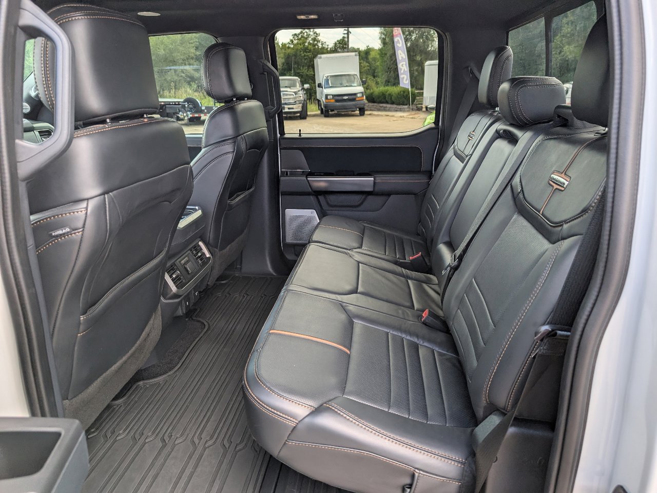 Used 2022 Ford F150 Platinum w/ Equipment Group 701A High image 16