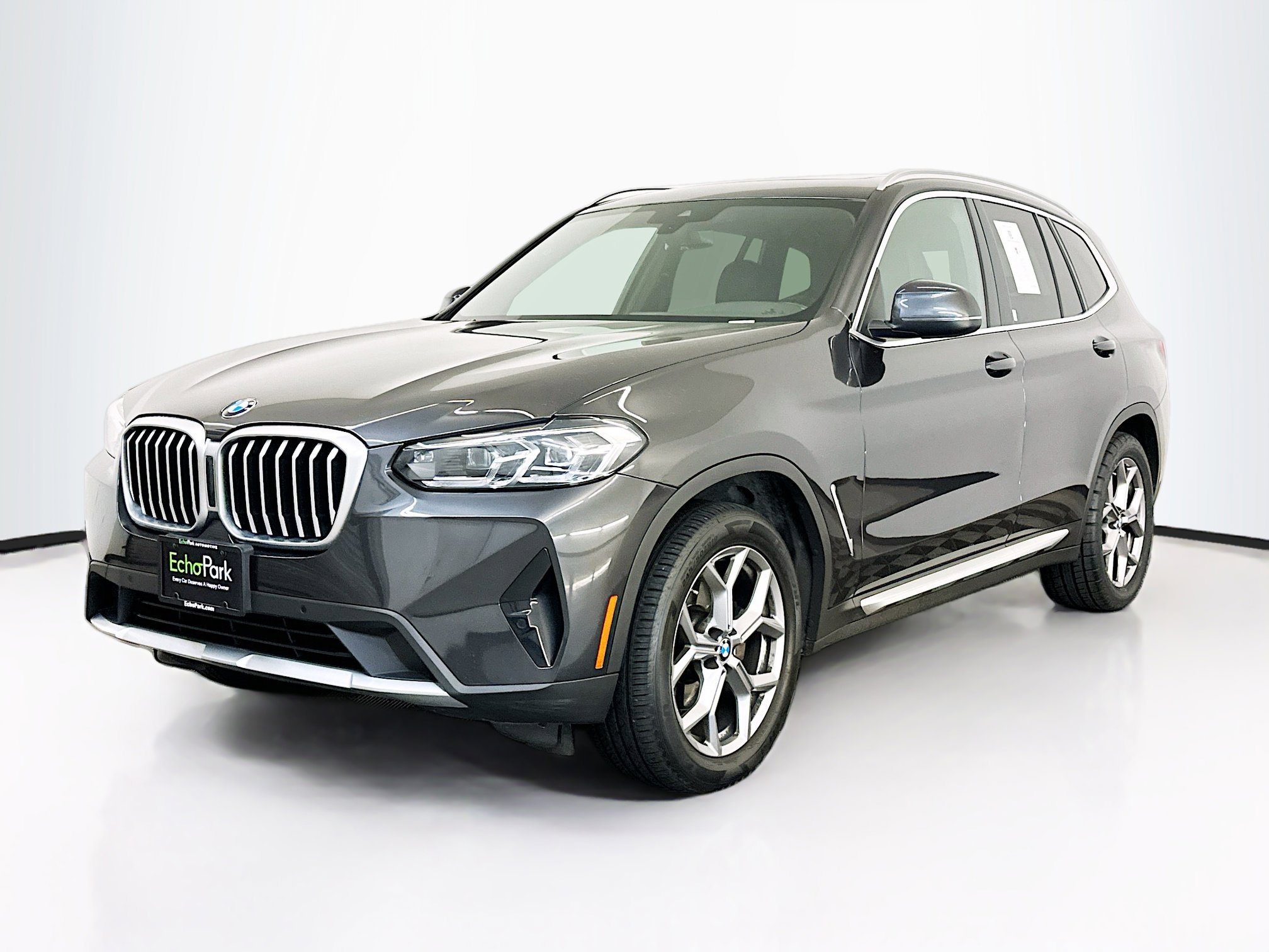 Used 2024 BMW X3 xDrive30i image 3