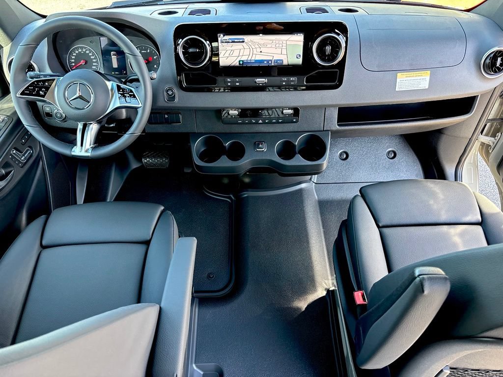 New 2026 Mercedes-Benz Sprinter 2500 image 22