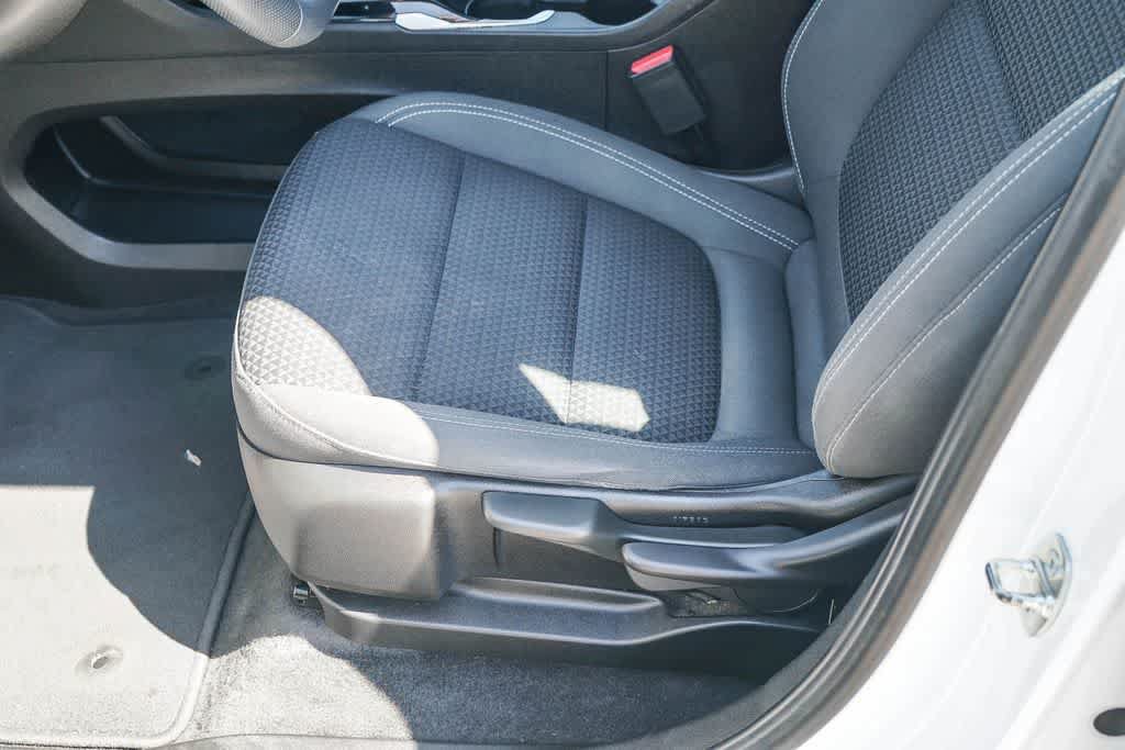 Used 2022 Chevrolet Bolt EUV LT w/ Driver Confidence Package FWD image 20