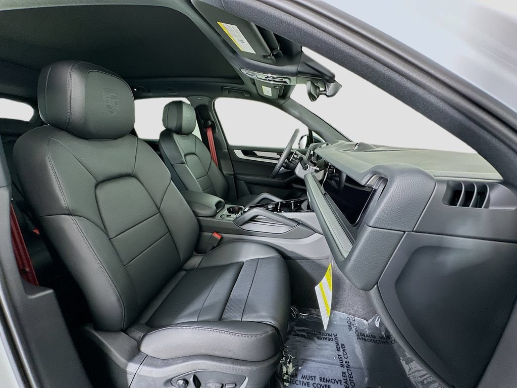 New 2026 Porsche Cayenne AWD/4WD image 30