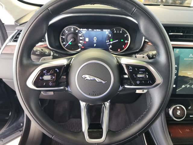 Used 2023 Jaguar F-PACE S AWD/4WD image 22