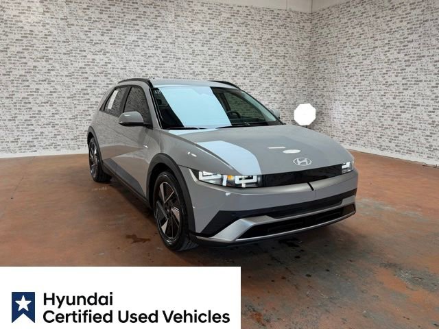 Used 2025 Hyundai Ioniq 5 SEL RWD image 1