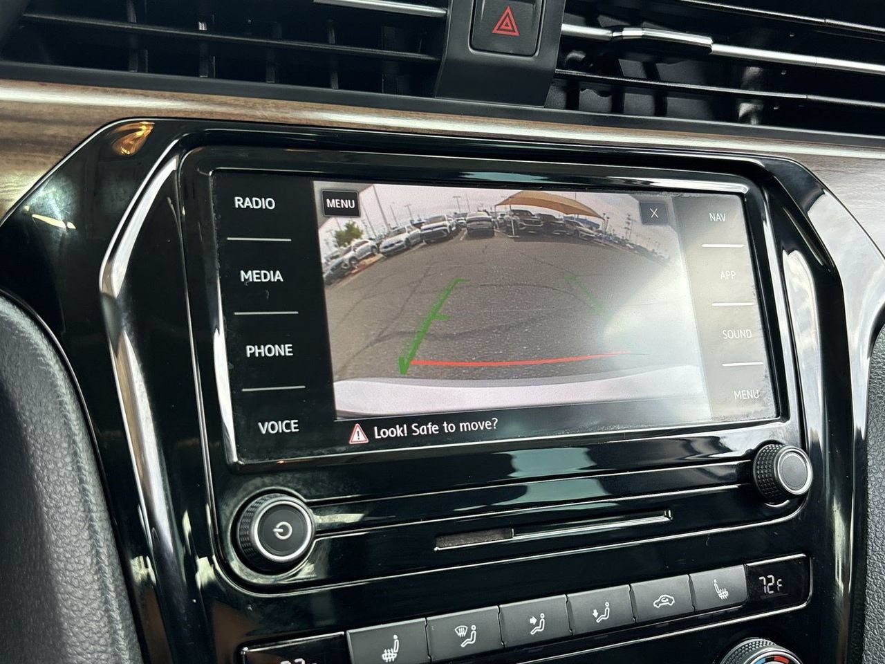Used 2020 Volkswagen Passat 2.0T SEL FWD image 23