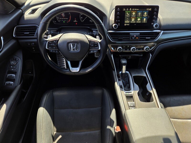 Used 2019 Honda Accord Sport image 13