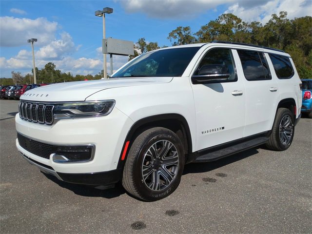 Used 2024 Jeep Wagoneer Series II image 8