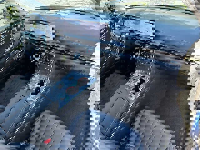 New 2026 Genesis GV80 2.5T Select image 18