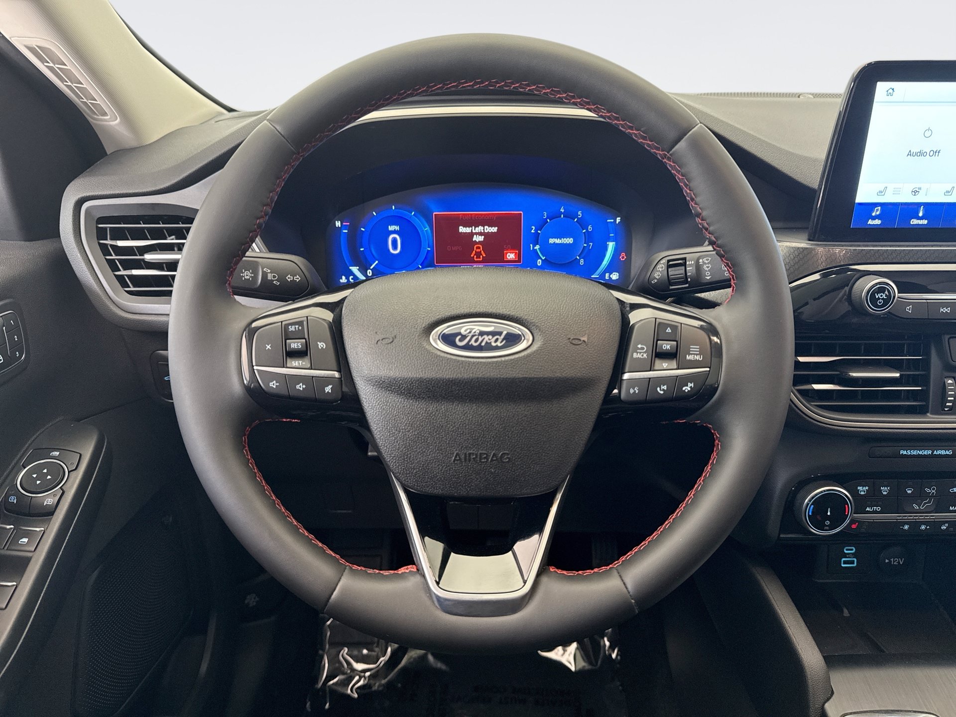 Used 2022 Ford Escape SEL w/ SEL Stealth AWD Package image 12
