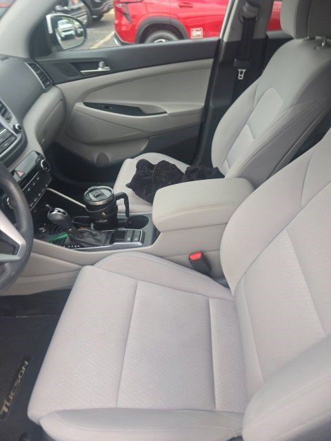 Used 2018 Hyundai Tucson SEL w/ Cargo Package FWD image 13