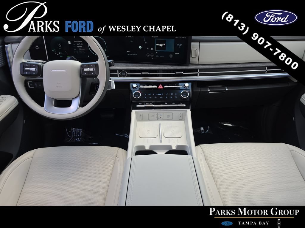 Used 2026 Hyundai Santa Fe Calligraphy FWD image 12