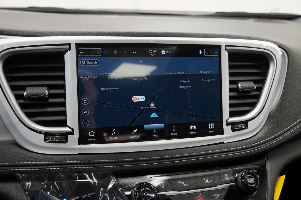 New 2026 Chrysler Pacifica Limited w/ S Appearance Package image 23