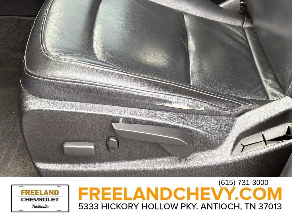 Used 2015 GMC Canyon SLT image 28