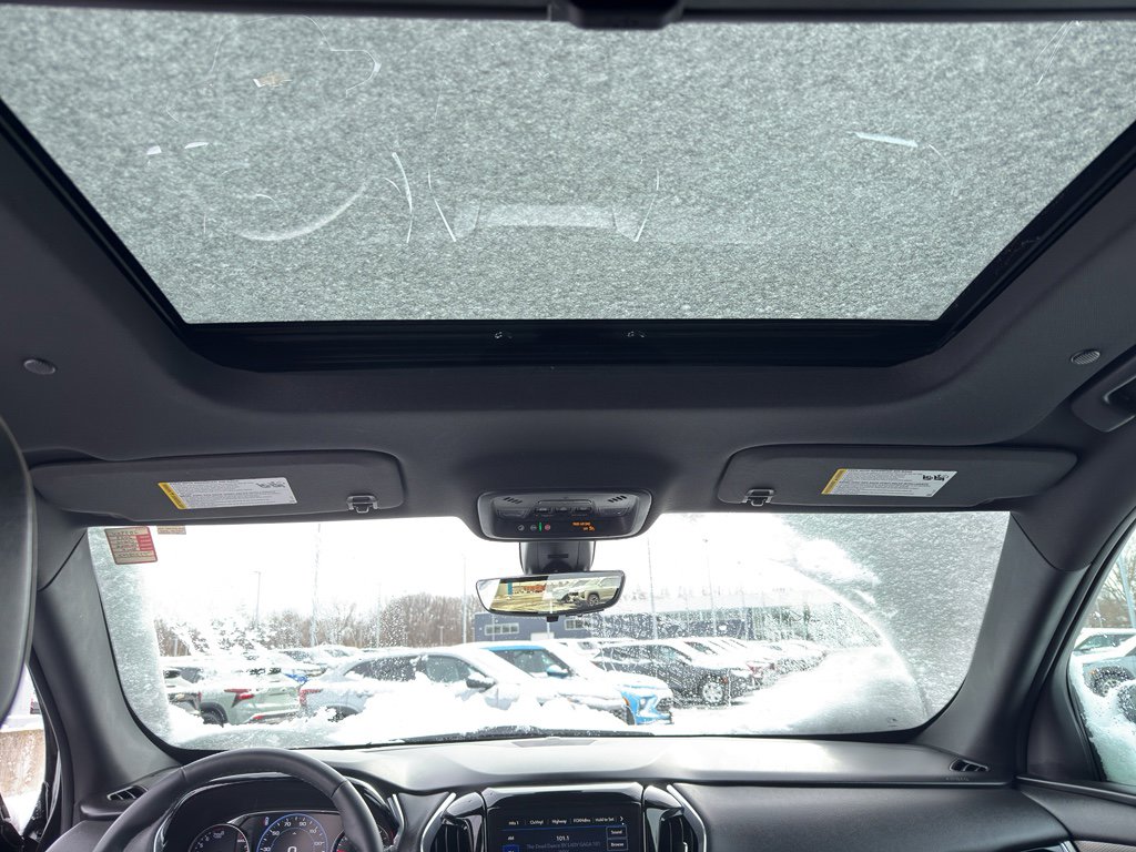 Used 2023 Chevrolet Traverse Premier w/ LPO, Floor Liner Package image 30