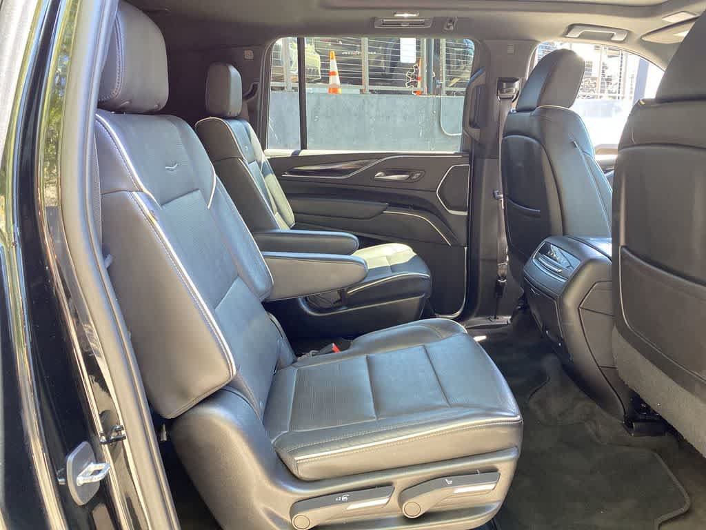 Used 2022 Cadillac Escalade ESV Sport w/ Touring Package AWD/4WD image 18