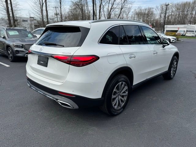 Used 2026 Mercedes-Benz GLC 300 4MATIC image 3