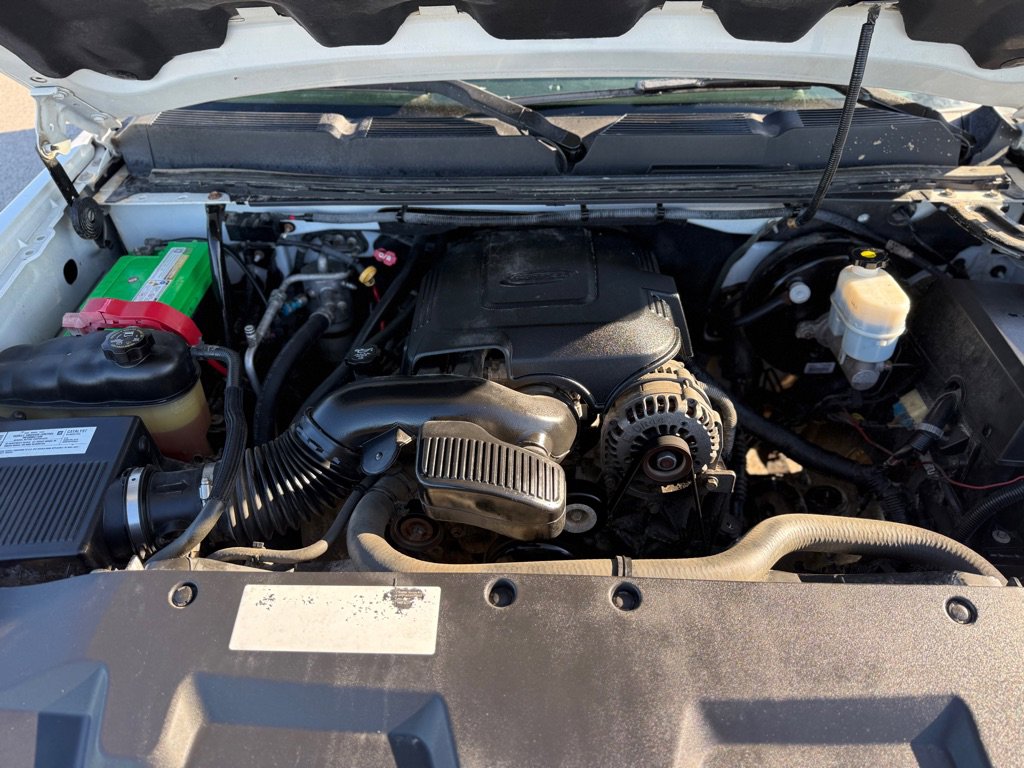 Used 2008 Chevrolet Silverado 1500 LT w/ Power Pack Plus AWD/4WD image 15