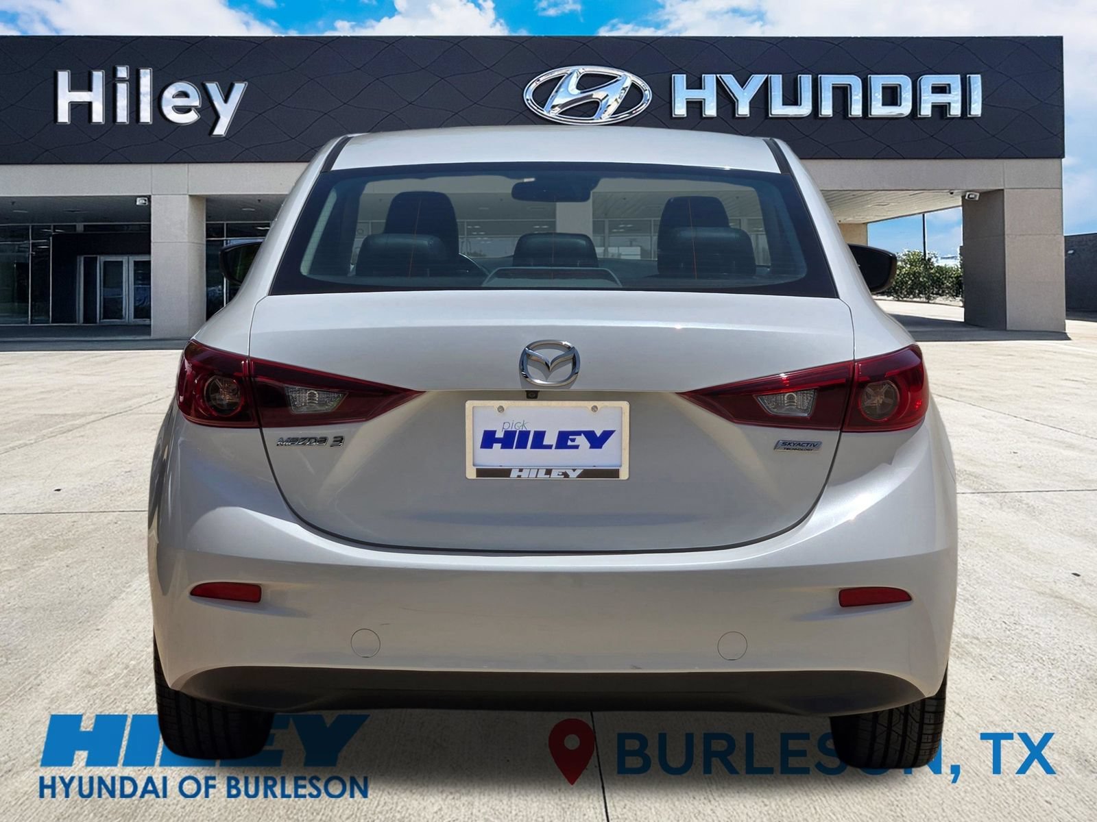 Used 2017 MAZDA MAZDA3 Touring FWD image 5