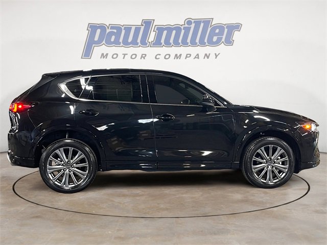 New 2025 MAZDA CX-5 Signature image 8