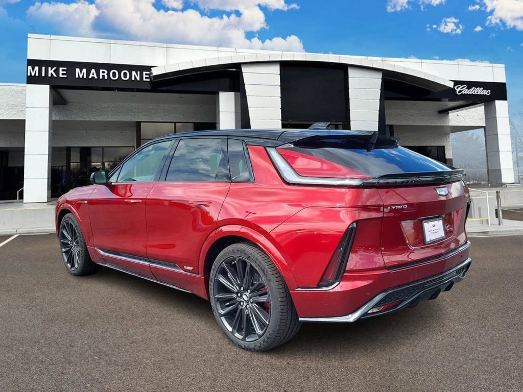 New 2026 Cadillac Lyriq V AWD/4WD image 4