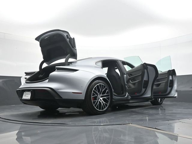 Certified 2022 Porsche Taycan 4S image 27
