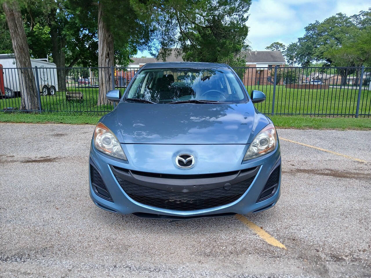 Used 2011 MAZDA MAZDA3 i Touring FWD image 11