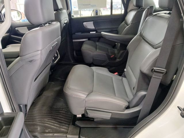 New 2025 Ford Expedition Active AWD/4WD image 25