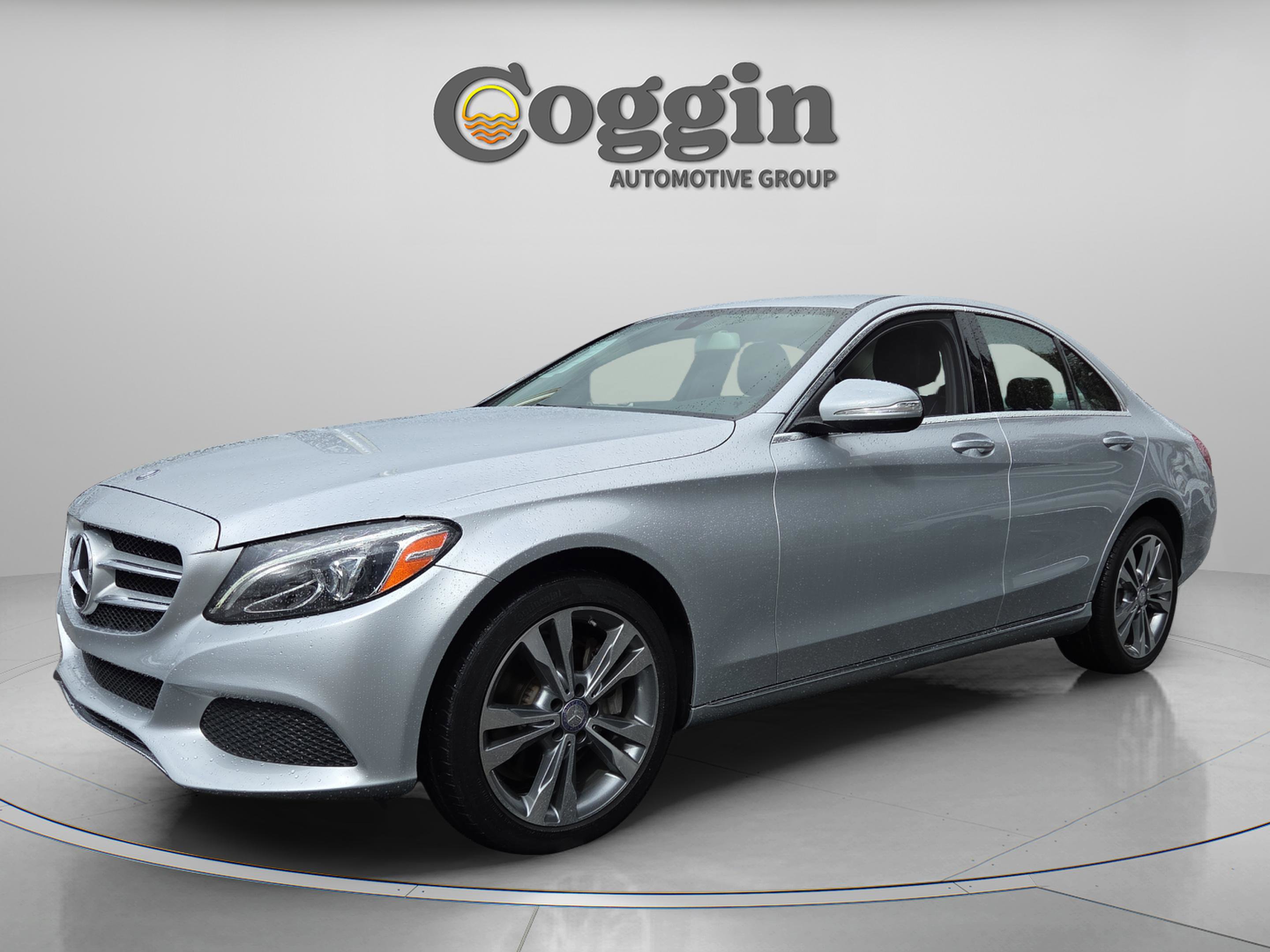 Used 2015 Mercedes-Benz C 300 4MATIC Sedan image 1