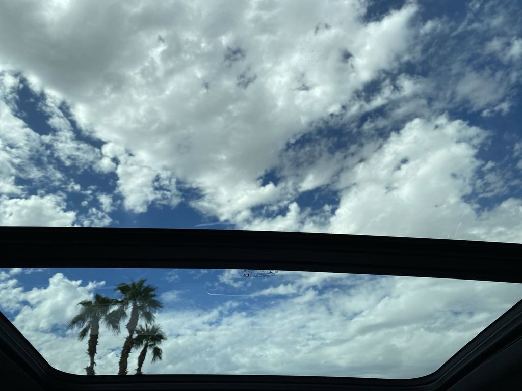 Used 2022 Chevrolet Tahoe Z71 w/ Z71 Off-Road Package image 19