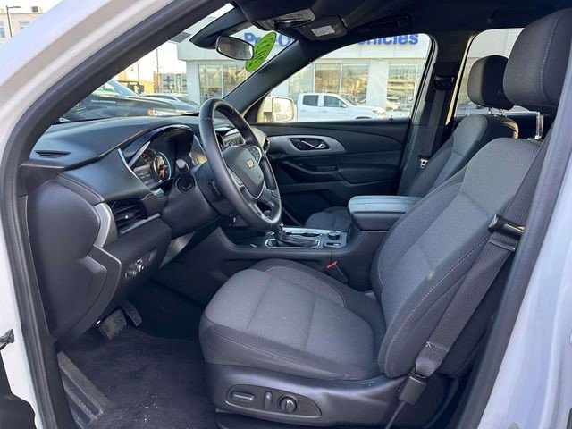 Certified 2023 Chevrolet Traverse RS image 16