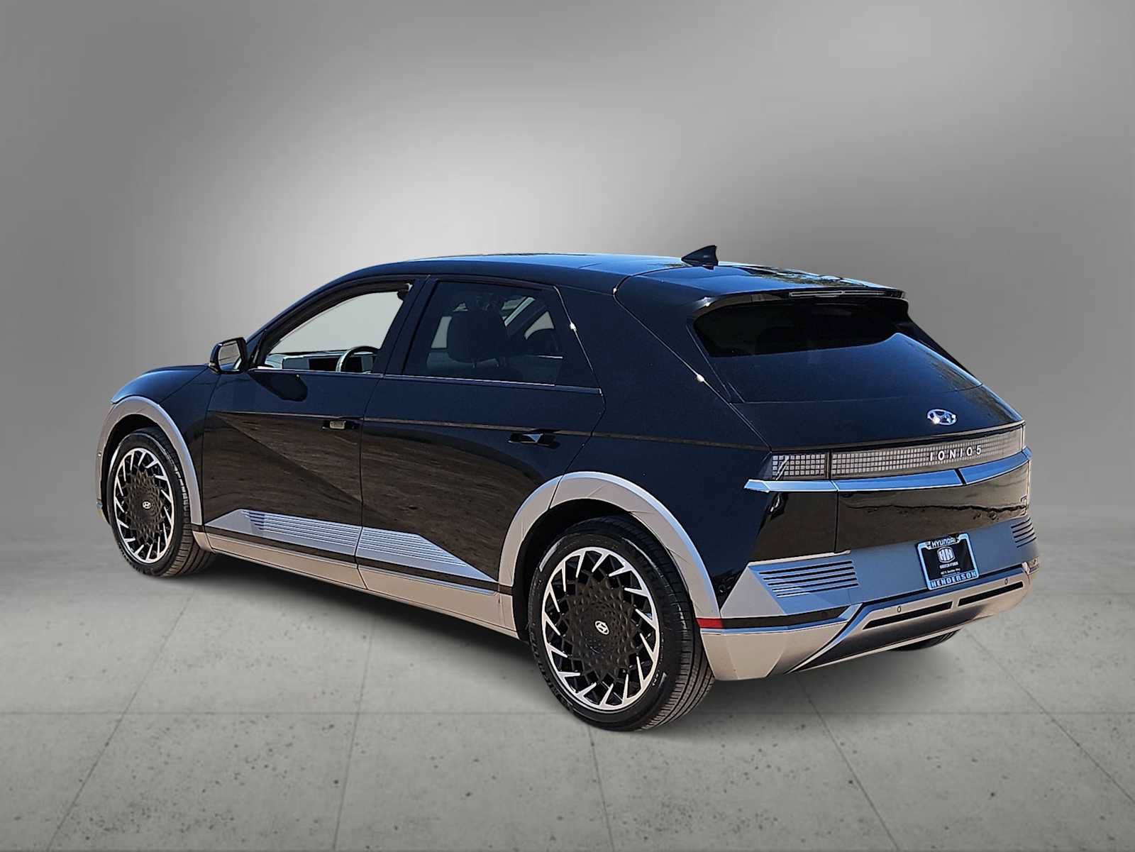 Certified 2023 Hyundai Ioniq 5 Limited AWD/4WD image 6