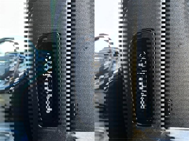 Used 2017 Chrysler Pacifica Touring-L Plus image 33