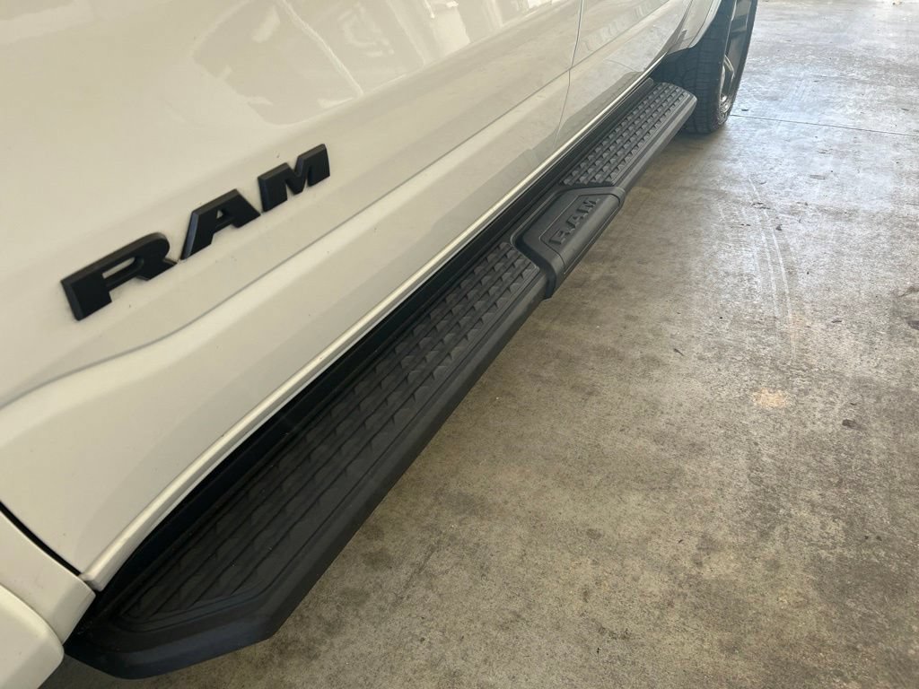 Used 2023 RAM 1500 Big Horn AWD/4WD image 16