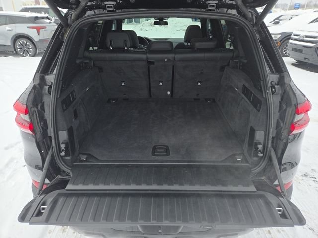 Used 2021 BMW X5 xDrive40i w/ Premium Package image 29