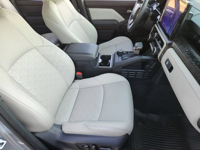 Certified 2025 Toyota Tacoma Limited AWD/4WD image 12
