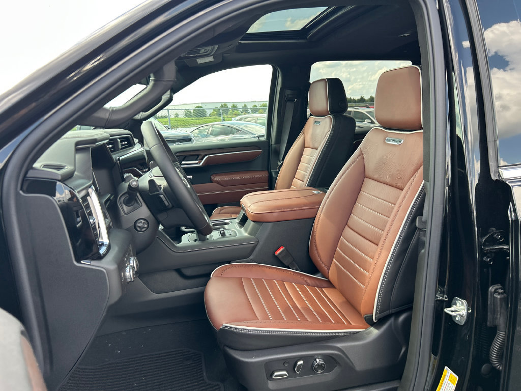 New 2026 GMC Sierra 1500 Denali Ultimate AWD/4WD image 17