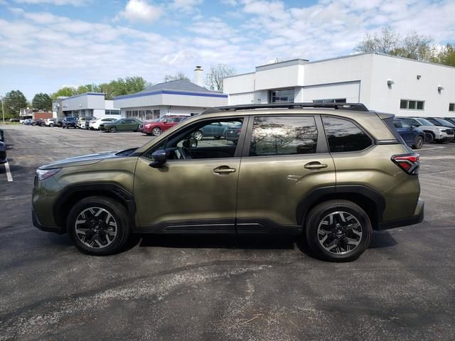 Certified 2025 Subaru Forester Premium AWD/4WD image 7