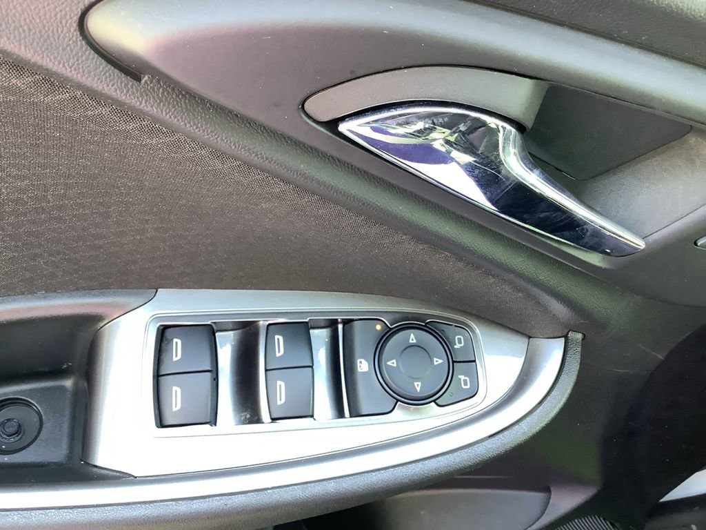 Used 2023 Chevrolet Malibu LS w/ Driver Confidence Package image 17