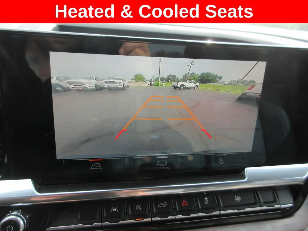 Used 2022 GMC Sierra 1500 SLT w/ SLT Premium Package AWD/4WD image 17