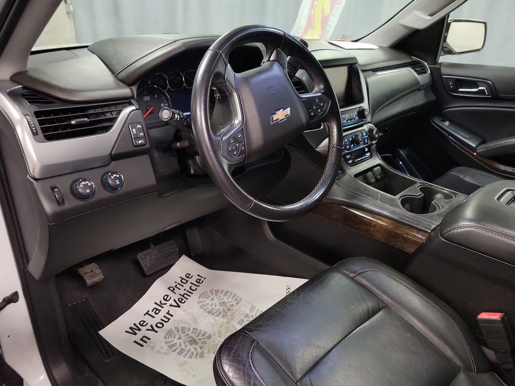 Used 2020 Chevrolet Suburban LT image 14